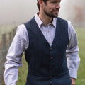 Gilet homme country coupe classique en Harris Tweed® Dalston Midnight Blue